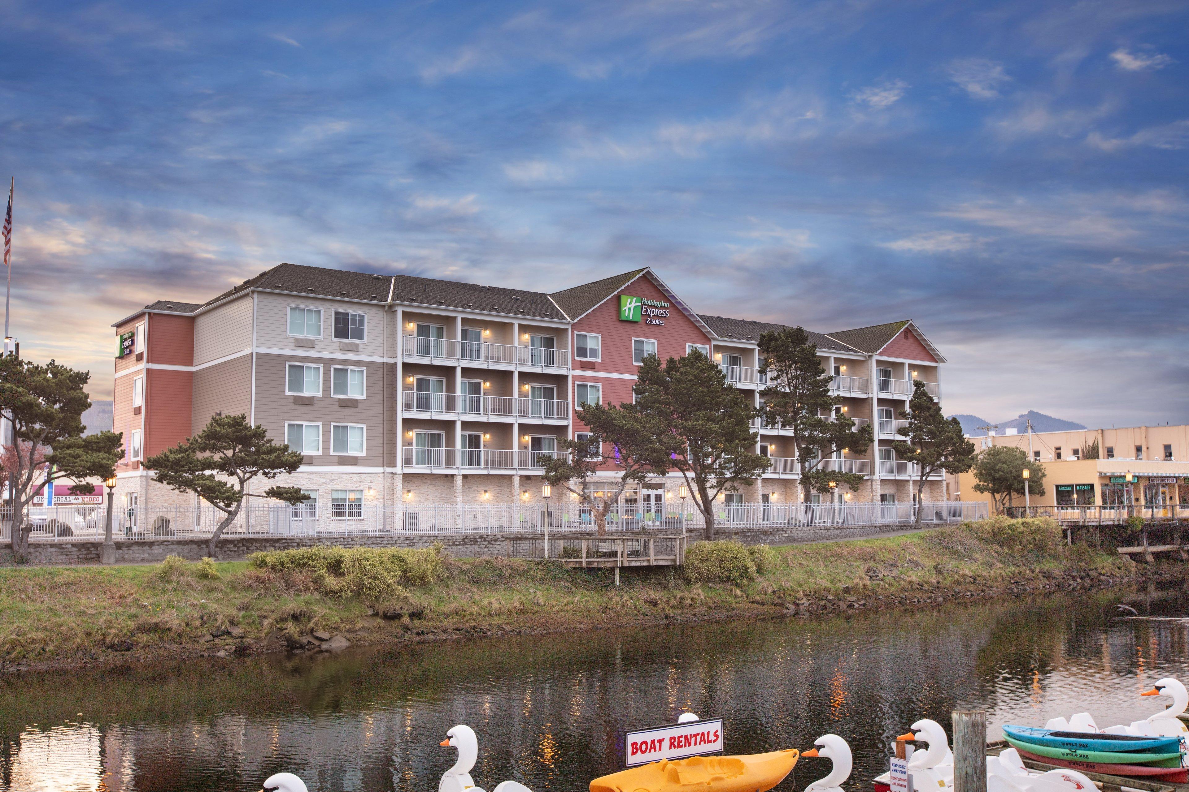 Holiday Inn Express Hotel & Suites Seaside Convention Center, An Ihg Hotel Exterior foto